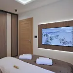 Royal Resort Apartment